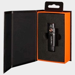Практичен фенер FENIX E18R V2.0