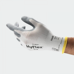 Бели нитрилни ръкавици HyFlex 11-800 