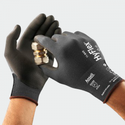 Тъмносиви нитрилни ръкавици HyFlex 11-840 