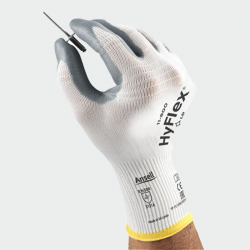 Бели нитрилни ръкавици HyFlex 11-800 